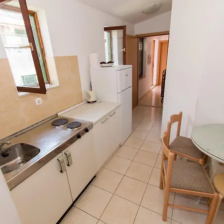 Tonka Apartment Makarska