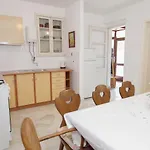 Tonka Apartment