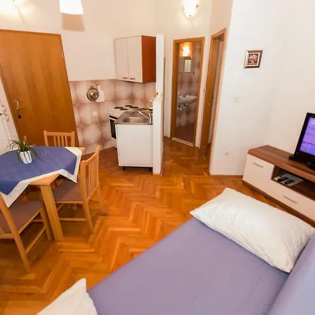 Tonka Apartment