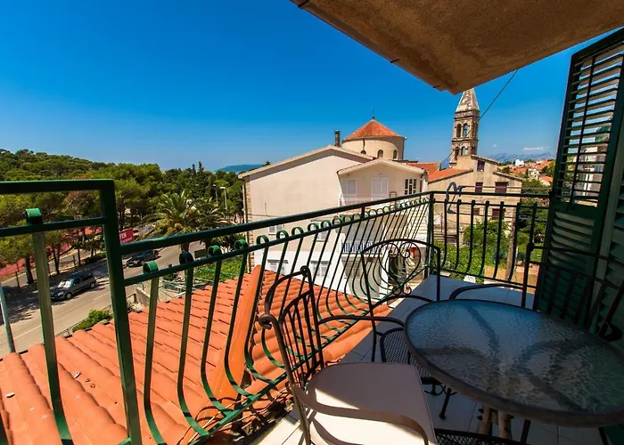 Tonka * ماكارسكا